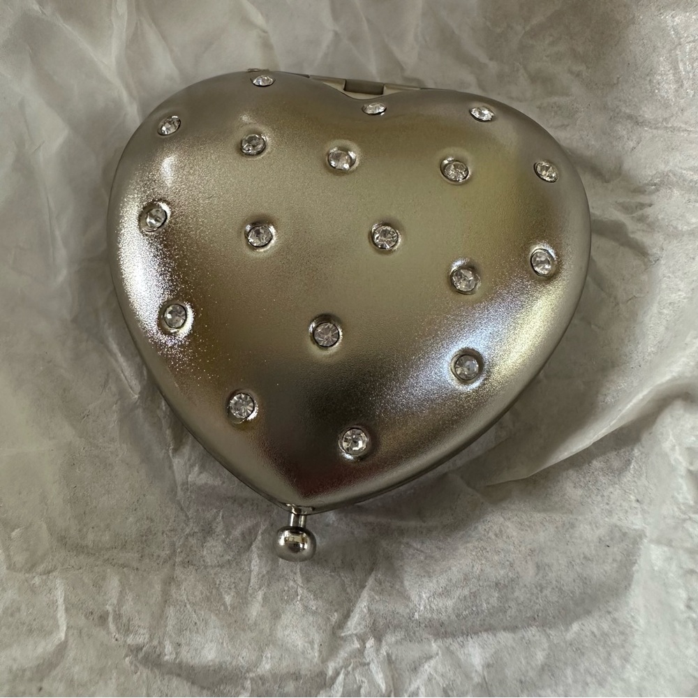 Heart-Shaped Silver mirror/pillbox with Rhinestones